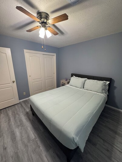 Charming 3-bedroom house with Fireplace & Mountain View’s in Rio Rancho