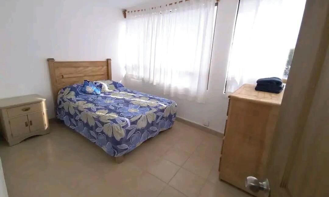 ファミリー アパートメント マウンテンビュー | アイロン / アイロン台、WiFi (無料)