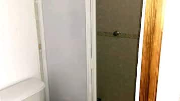 Family Apartment, Mountain View | Bathroom