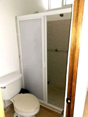 Family Apartment, Mountain View | Bathroom - casa roma bernal  (Bernal)