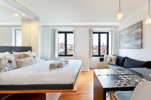 Guestready - Cathedral Design Apartments