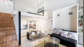 Estudio (Studio) | Exterior