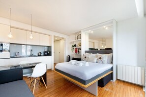 Estudio (Standard Studio)