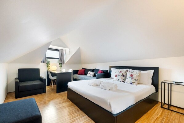 Studio (Superior Studio) - Guestready - Cathedral Design Apartments (Porto)