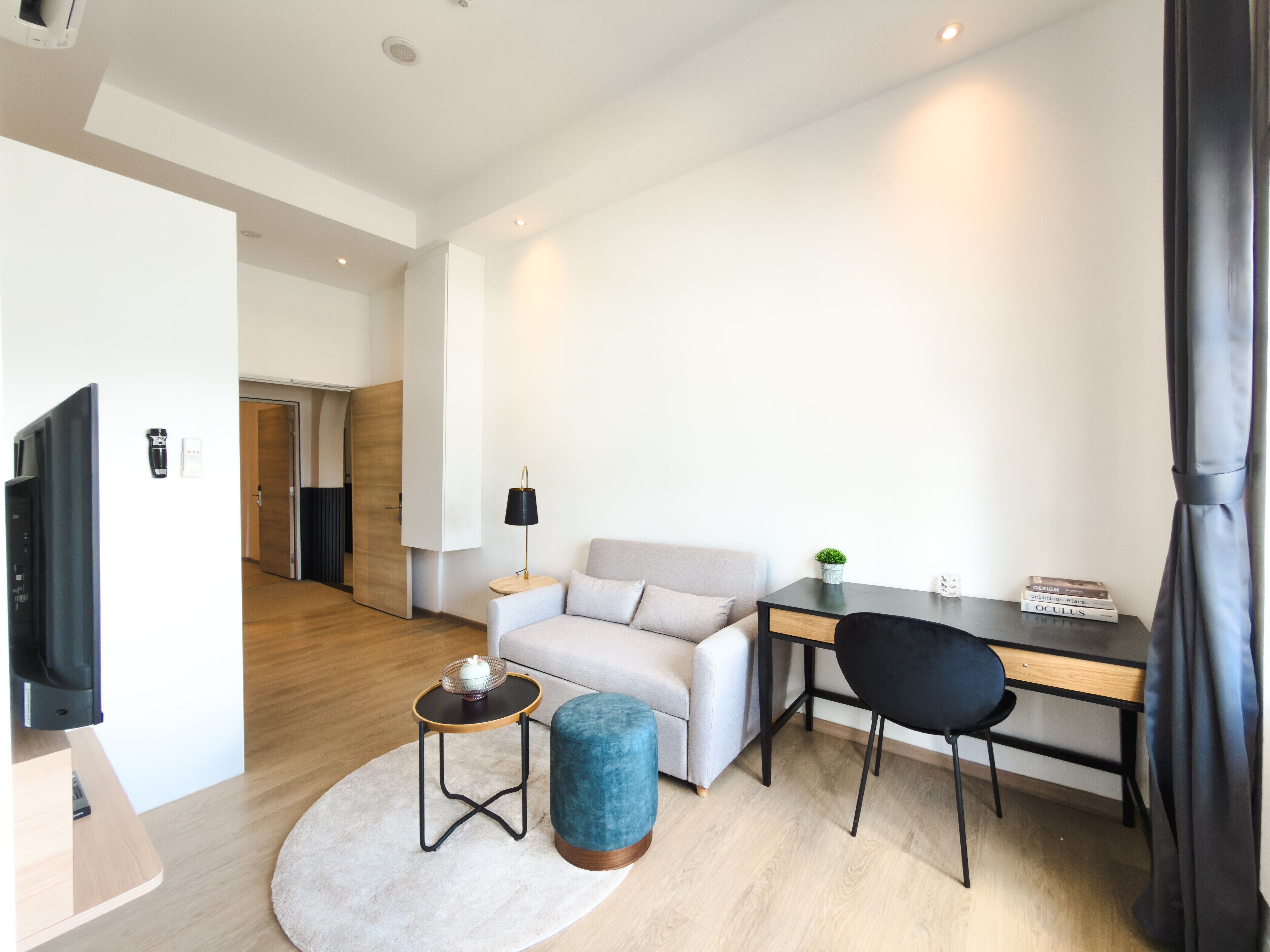 Appartement, 1 grand lit et 1 canapé-lit, balcon, vue ville | Coin séjour