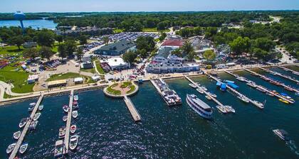 The Good Life - Okoboji cabin in Bridges Bay