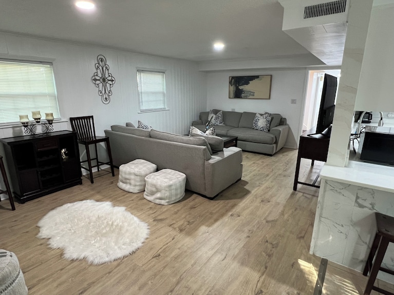 Luxury Country Club Living - Burlington, NC