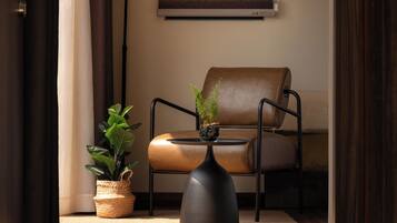 Standard Studio, Balcony, City View | Ruang tamu | TV Pintar, pencetak