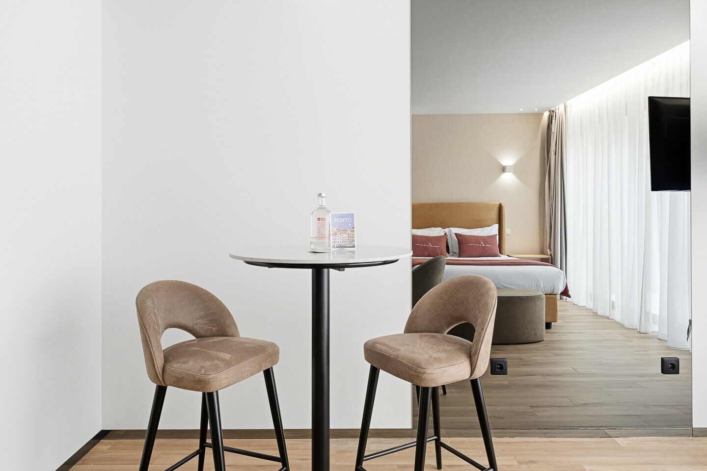 Monolocale (Studio with Terrace) | Ristoranti