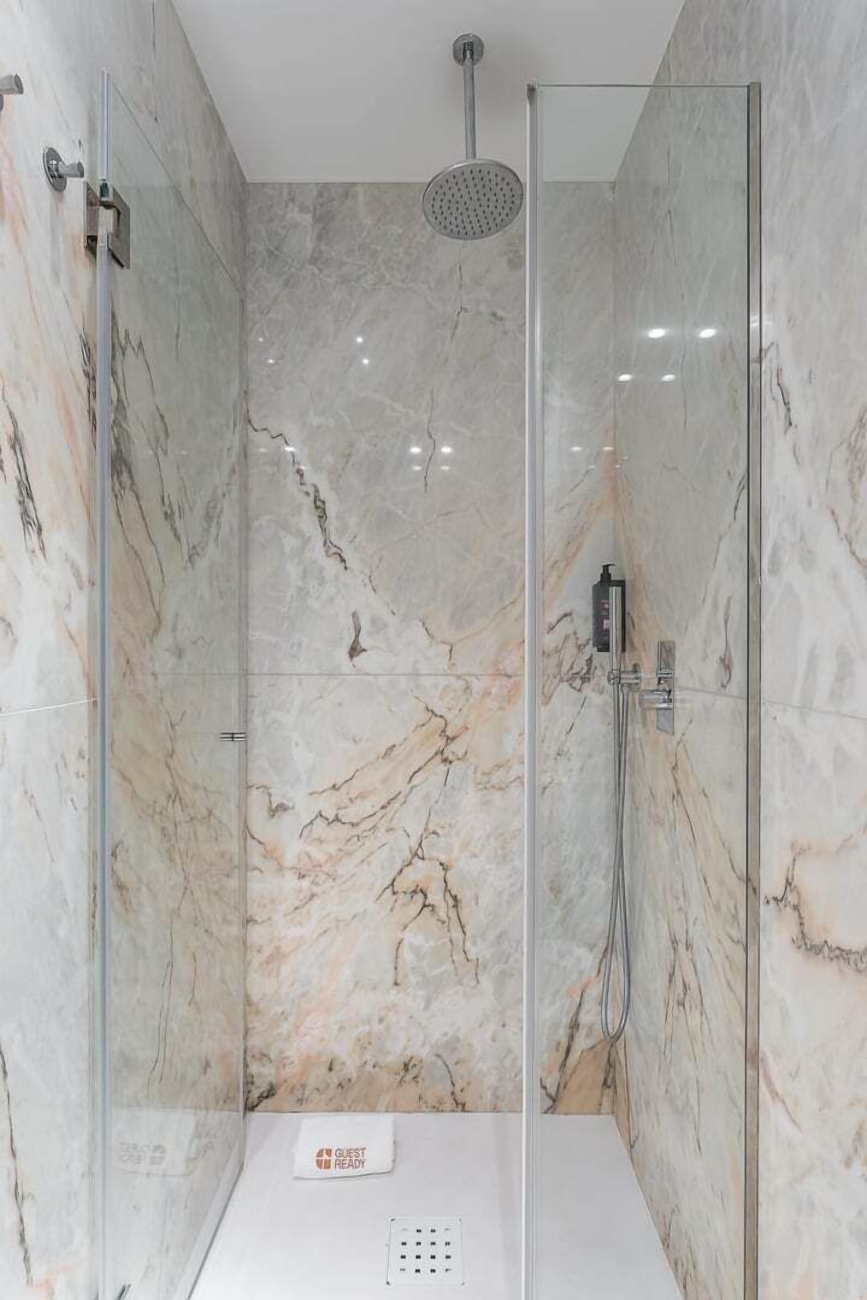 Studio (Studio with Terrace)