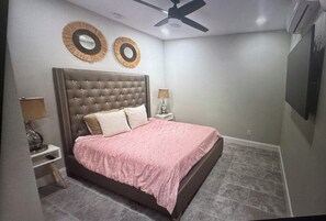 2 dormitorios, tabla de planchar con plancha, wifi y ropa de cama