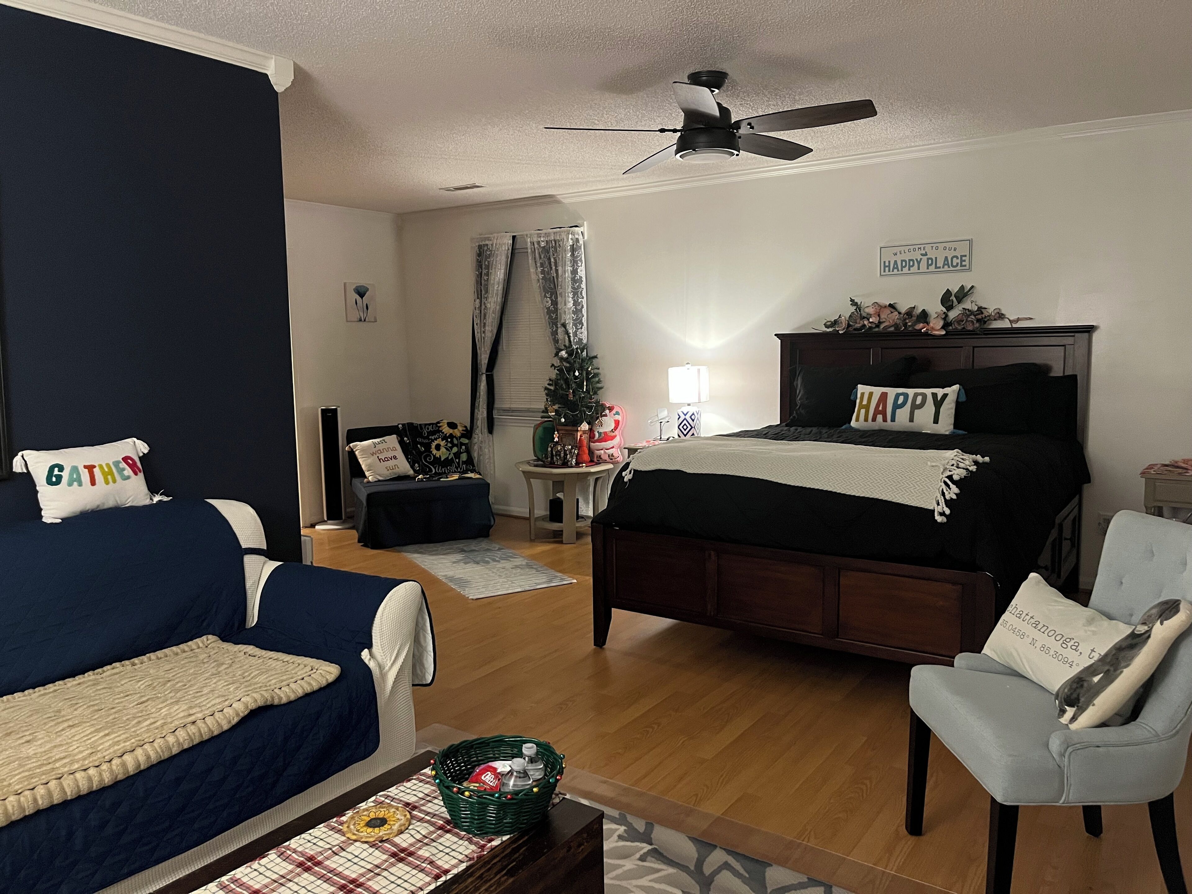 3 Schlafzimmer, Schreibtisch, Bügeleisen/Bügelbrett, kostenloses WLAN