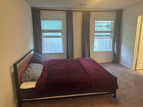Enjoy the Master bedroom, bath, and closet in one room , Crystal Lagoon, AC