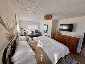 5 makuuhuonetta, ilmainen Wi-Fi, vuodevaatteet