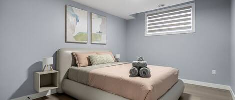 1 chambre, fer et planche à repasser, lit parapluie, Wi-Fi gratuit