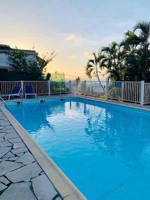 Outdoor pool - Sea view studio with pool - Pointe du Bout (Les Trois-Îlets)
