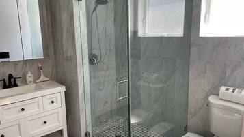 Deluxe Apartment | Bilik Mandi | Sabun