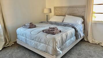 Apartamento conforto, varanda | Wi-Fi de cortesia