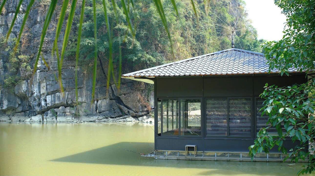 บริเวณภายนอก