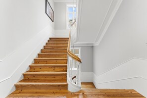 Apartament (Standard Single Room)