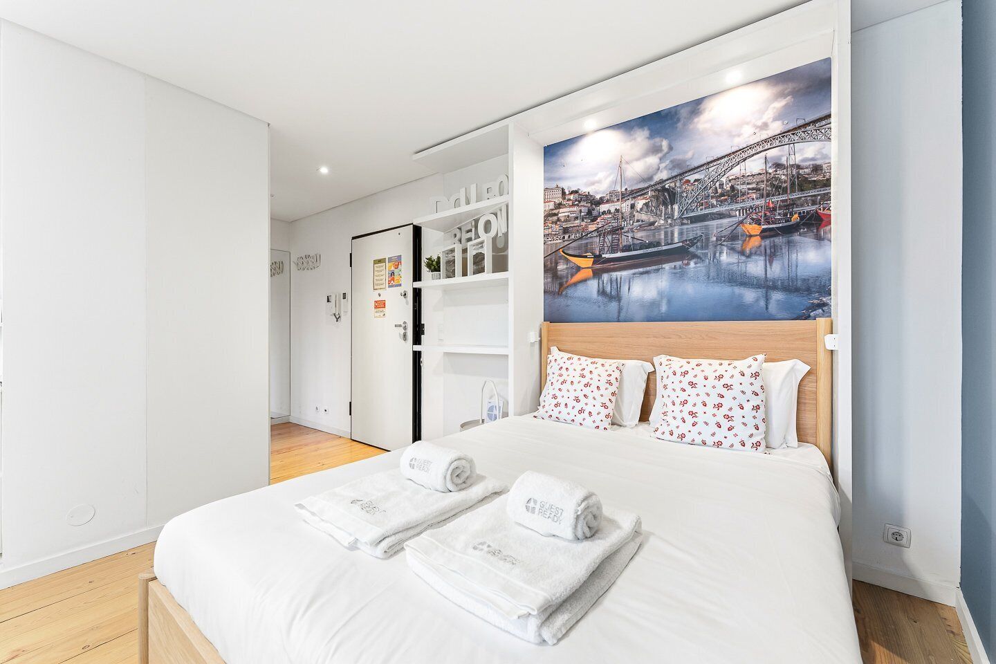 Leilighet (One-Bedroom Apartment)