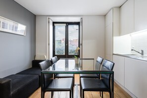 Apartamento (One-Bedroom Apartment)