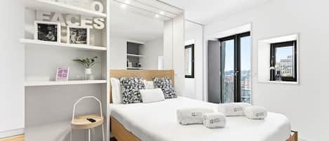 Studio (Studio with Balcony) | Ameublement personnalisé, chambres insonorisées