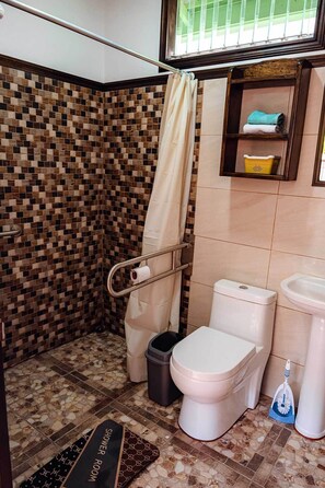 Towels, soap, toilet paper - Under the sky of the full moon (Montezuma)