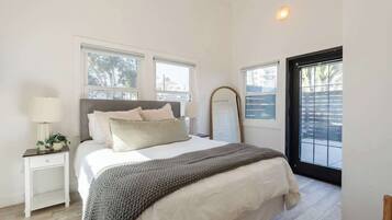 8 bedrooms, iron/ironing board, travel crib, WiFi