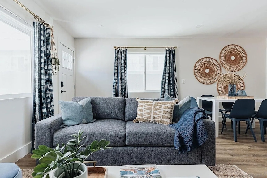 Coastal Home In Downtown Oceanside - Oceanside, CA