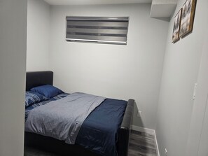 1 bedroom, WiFi - Cozy Eden Suite - Private Entrance & Full Kitchen (Edmonton)
