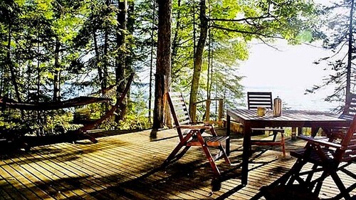 Cabin Lorien on Madeline Islands South Shore