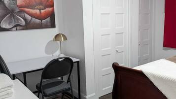 1 bedroom, iron/ironing board, WiFi, bed sheets