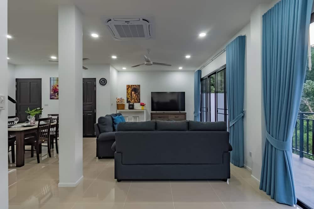 Brand New Private Pool Villa Chalong Phuket Mountain View
