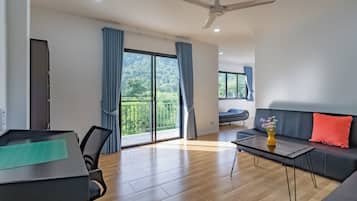 Villa, 3 Bedrooms, Private Pool, Mountain View | Living room