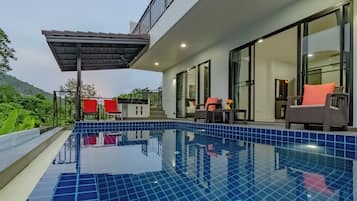 Villa, 3 chambres, piscine privée, vue sur la montagne | Piscine | Piscine extérieure