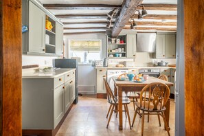 Dining - The Thatched Lodge, Fressingfield, Suffolk (Fressingfield)