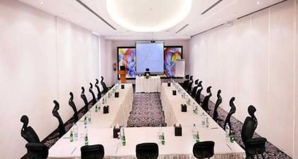 Spacious Family Stay Sunday Qaser Al Hamra