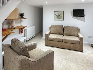 TV - 2 bedroom accommodation in Mousehole, near Penzance (Mousehole, near Penzance)