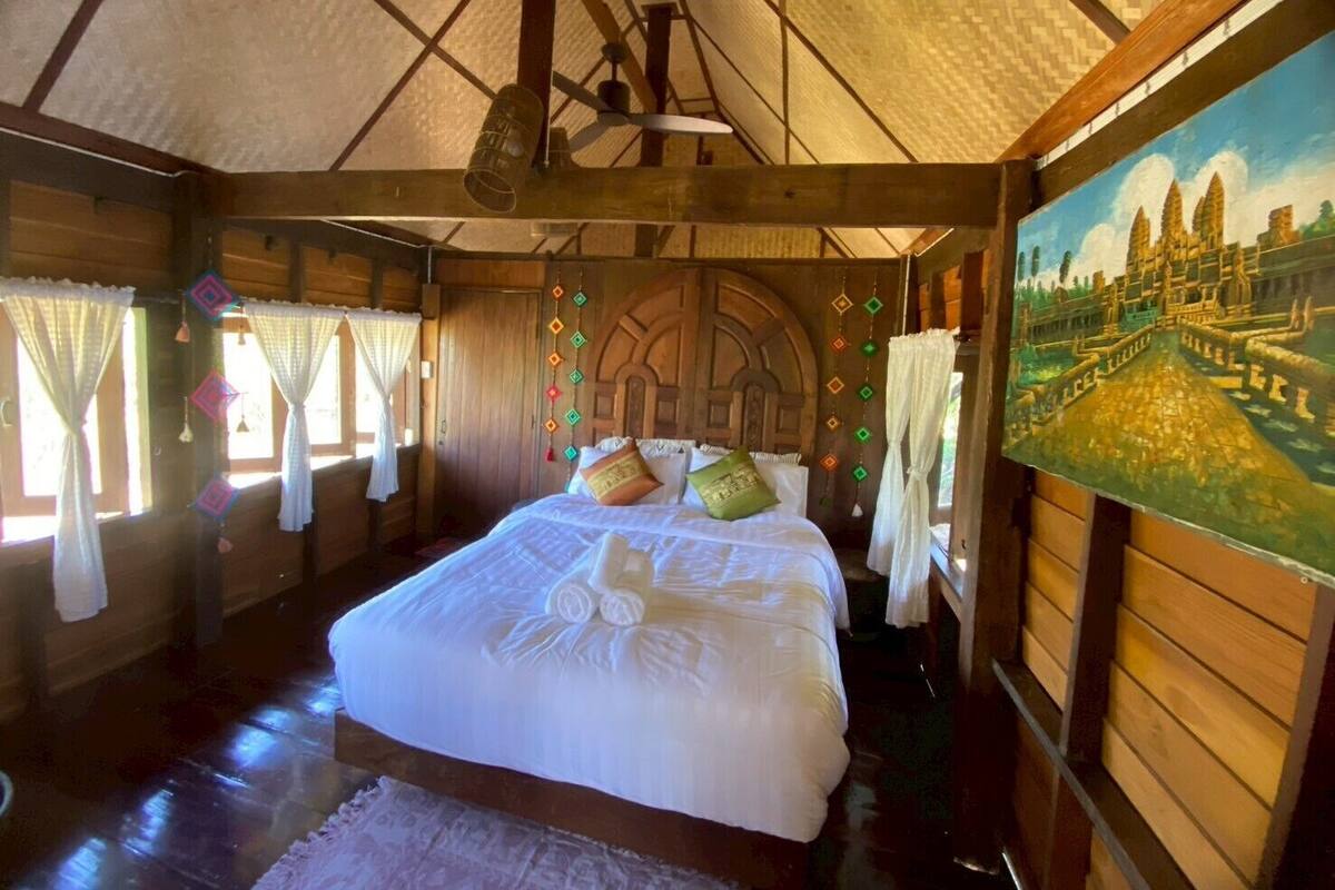 Standard Double Room, Balcony, Garden View | Iron/ironing board, free WiFi