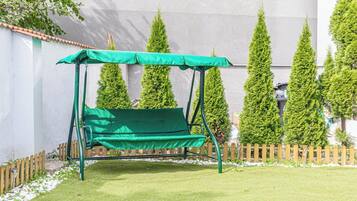 Basic Studio | Property grounds