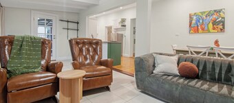 Family friendly cozy home and garden space in the heart of Wagga Wagga