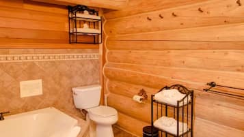 Boblebad, hårføner, håndklær og såpe