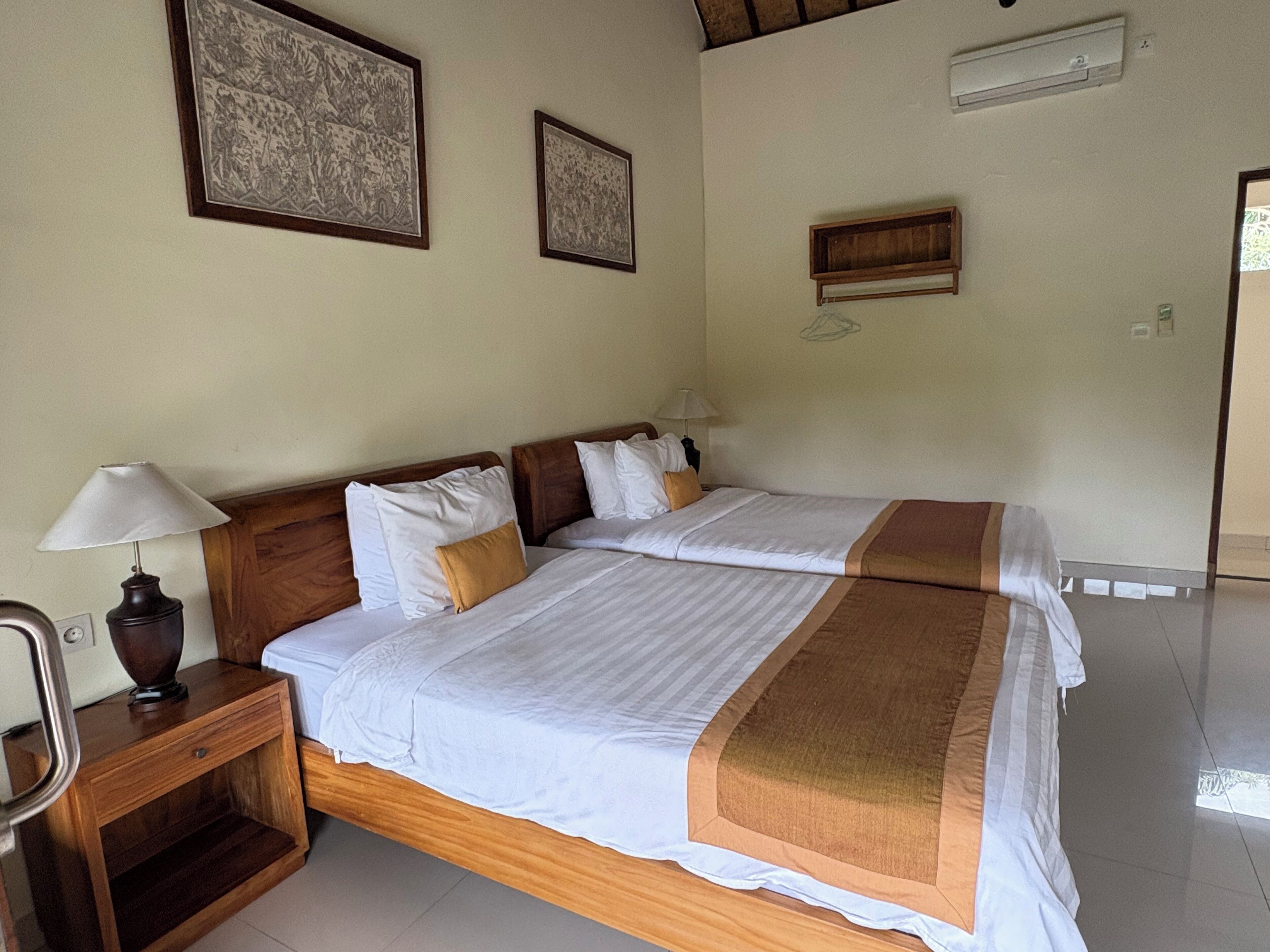 Double or Twin Room, Pool View | Wi-fi percuma 