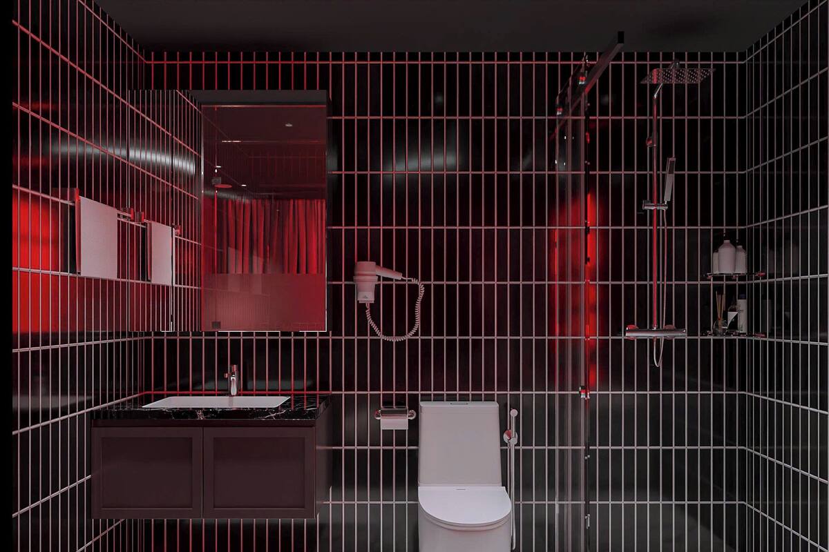 Luxury Double Room, Non Smoking | Bathroom | Hair dryer, towels, soap, shampoo