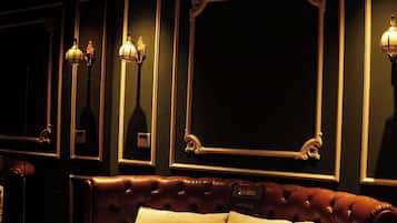 Doppia Classic, 1 letto king, non fumatori | Una scrivania, Wi-Fi gratuito