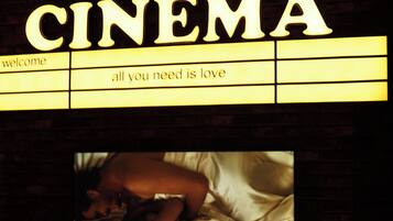 Doppia Classic, 1 letto king, non fumatori | Una scrivania, Wi-Fi gratuito