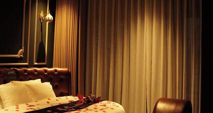 6 SENSES HOTEL