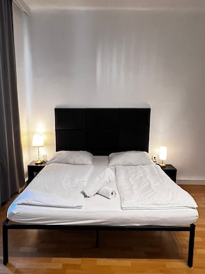 Perushuoneisto | Silitysrauta/-lauta, ilmainen Wi-Fi