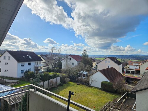 Top floor apartment with alpine view, 2min to the bus